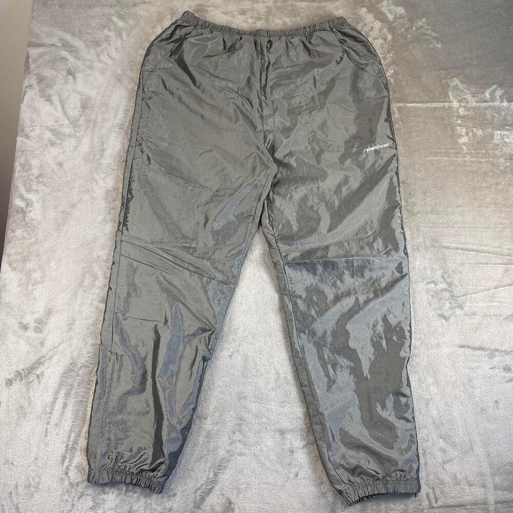 Vintage Reebok Men’s Gray Nylon Track Pants XL Zip Ankle Athletic Windbreaker